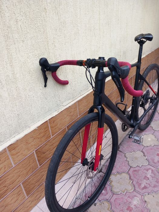 Cube Nuroad Pro C :62 P / Гравел