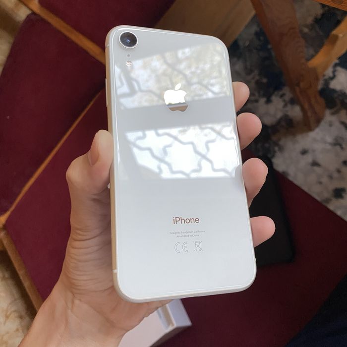 iphone xr 64gb емкост 100%