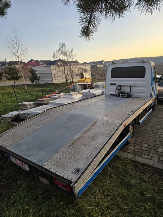 Autoplatforma Iveco automatic