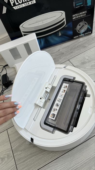 Robot aspirator Rowenta X-Plorer