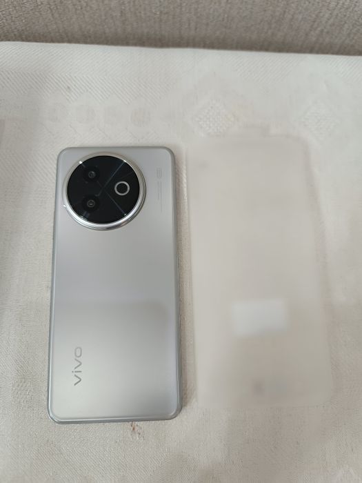 Продам смартфон VIVO W300