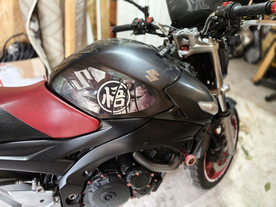 Suzuki gsr 600 yoshimura