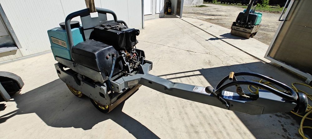Cilindrii compactori Ammann / Mikasa 750 kg