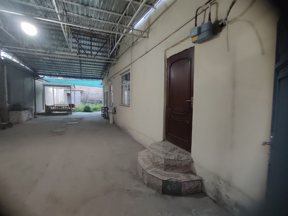 Ижарага Ховли Уй Яккасарой Братский 4сотих.5хона 700у.е