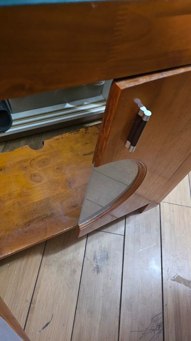 Раковина с тумбой