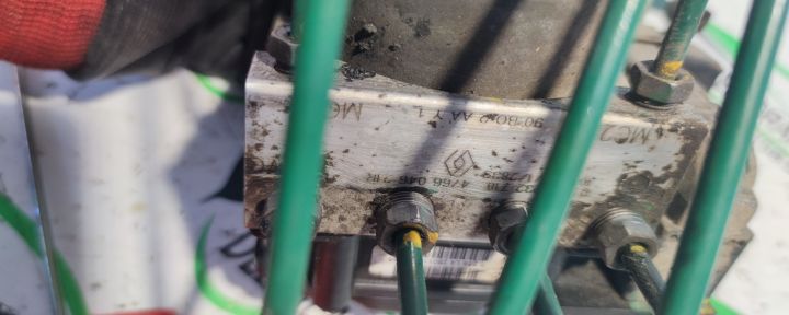 Pompa ABS Dacia Logan prima generatie (facelift)