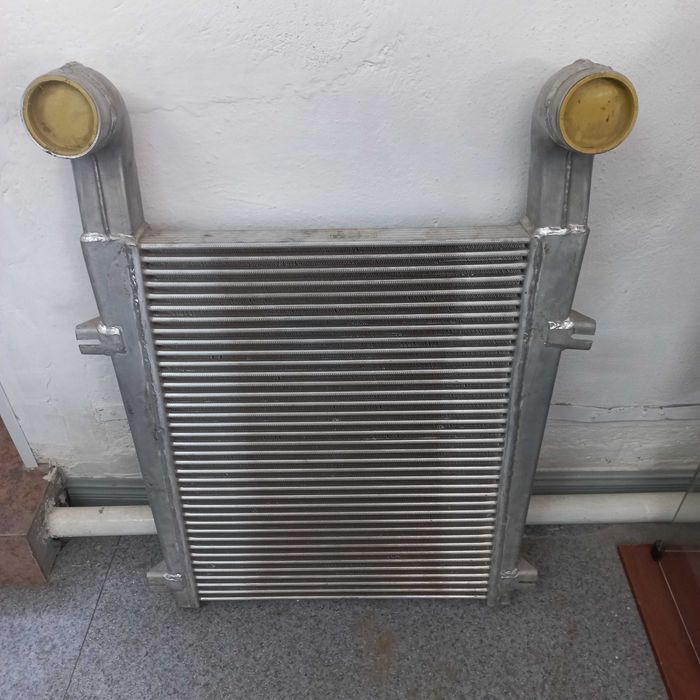 Охладители наддувочного воздуха автомобилей МАЗ  , УРАЛ