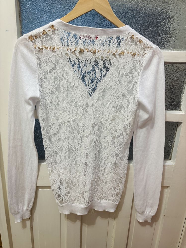 Жилетка бяла Guess