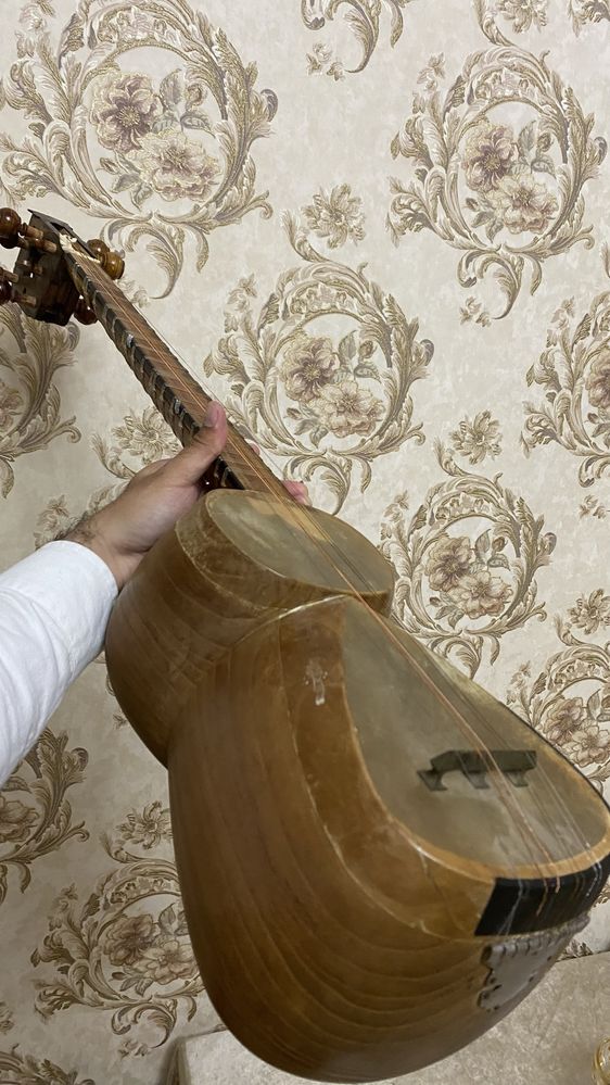 Musiqiy asboblar kelishilgan narxlarda sotiladi