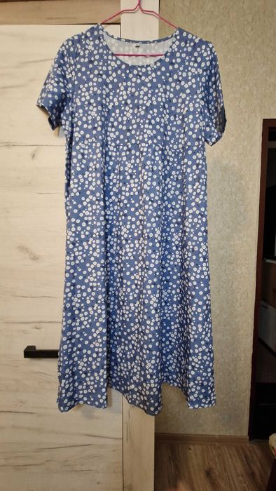 Рокля лятна, ефирна материя.