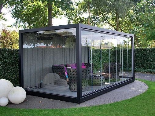 Container tip birou premium pentru receptie sticla pe toata fatada