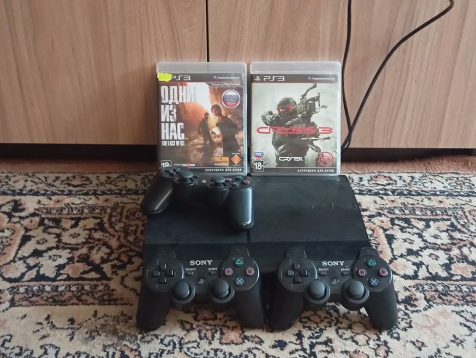 Продам прошитая SONY PS3.