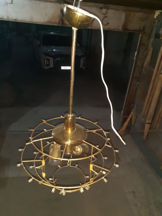 Продам хрустальную люстру советскую