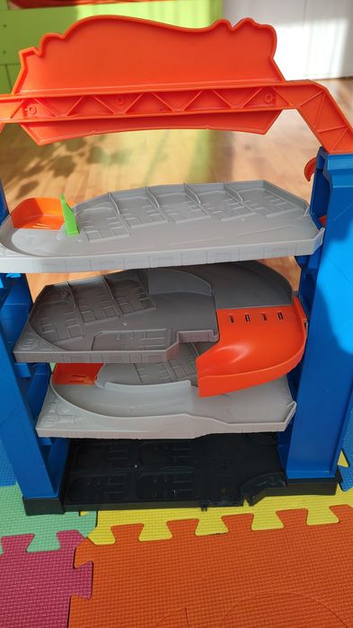 Parcare hot wheels
