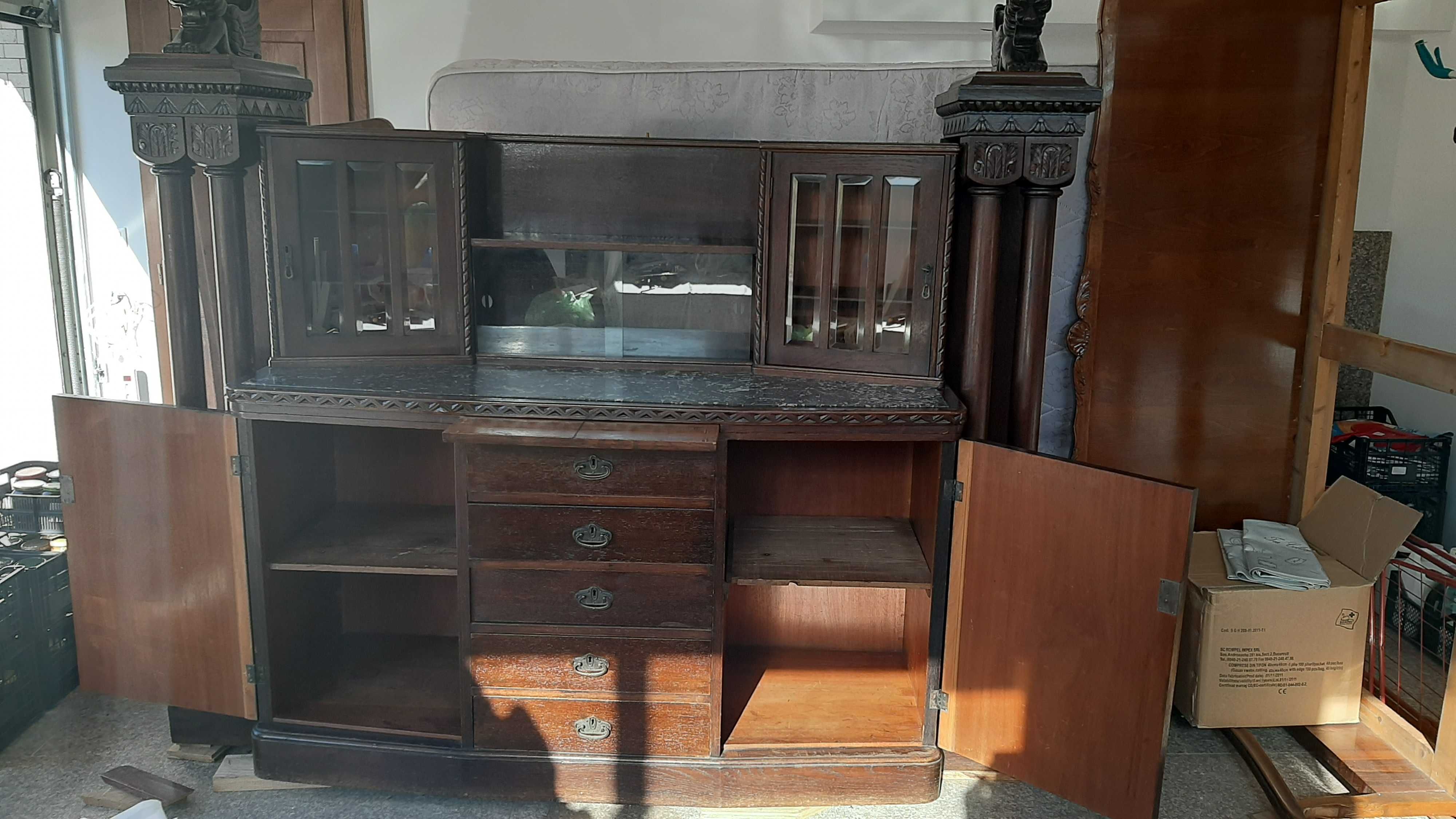 Set mobilier sufragerie,bufet mare,mic,masa extensibila,lemn,marmura