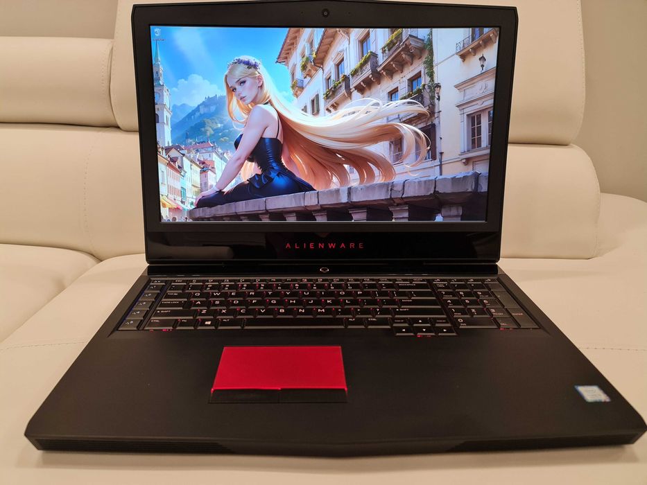 Laptop gaming ALIENWARE 17" ,intel core i7 ,video 8 gb nvidia,  ram 32