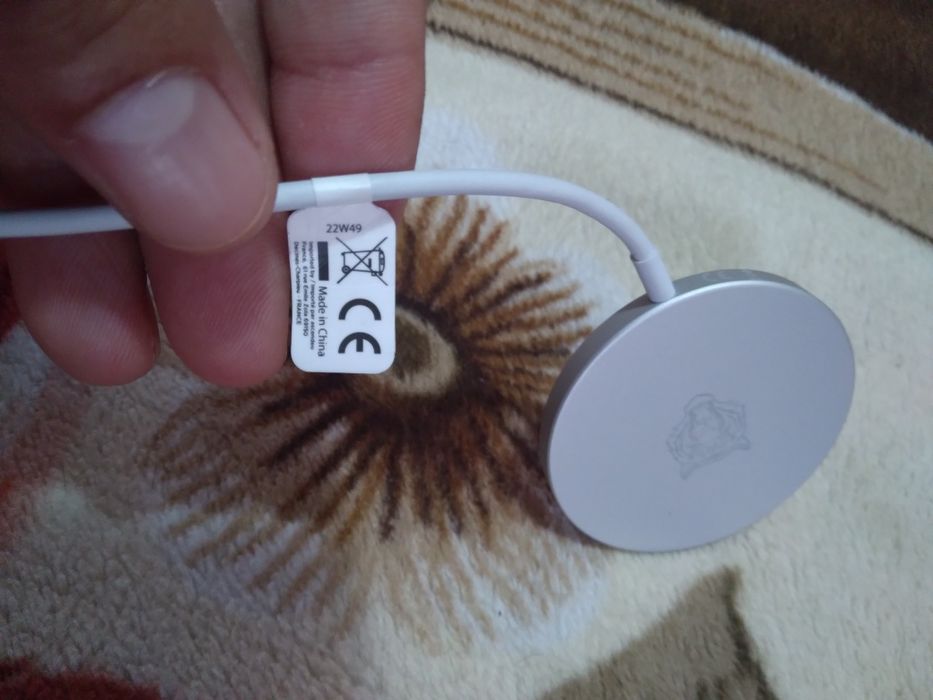 Încărcător de orice iPhone