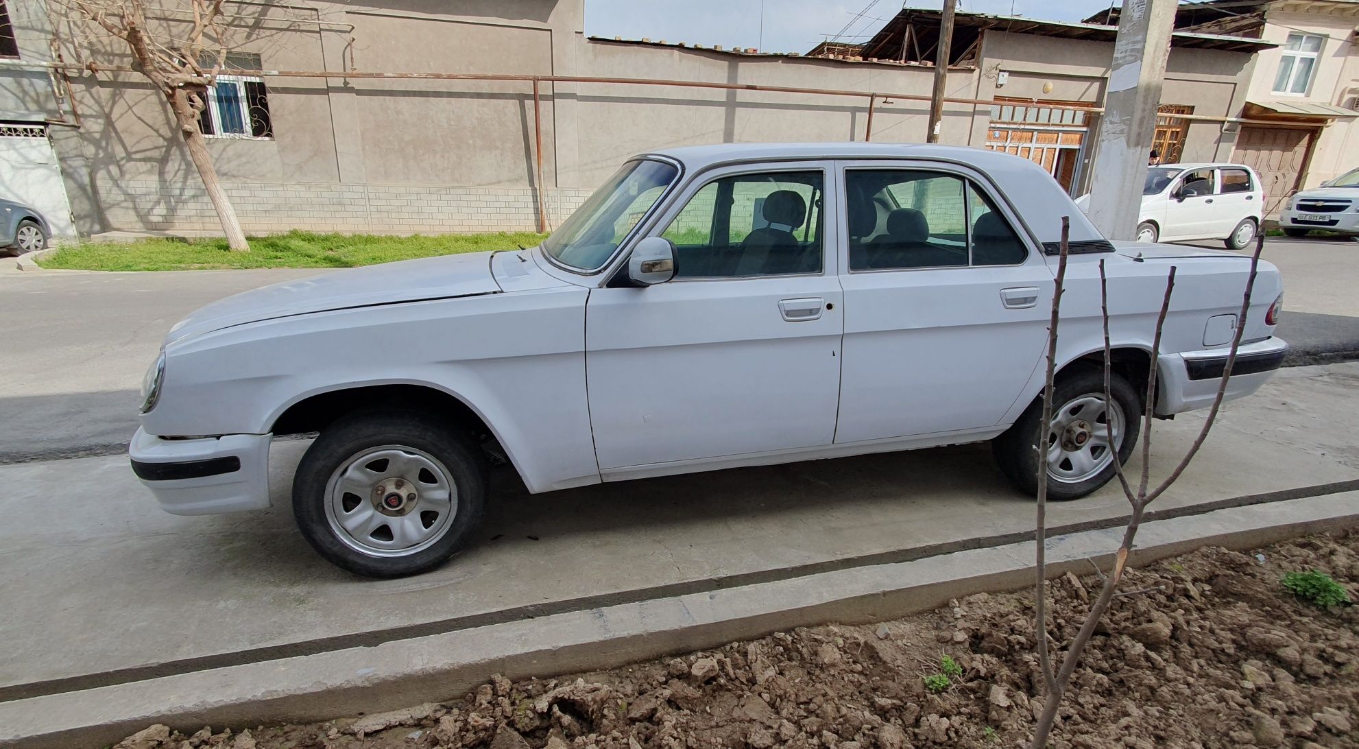 Volga 31105 metan gaz