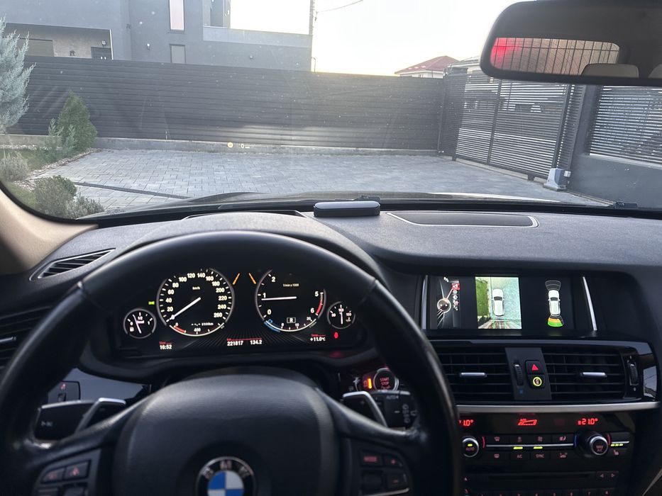 BMW X3, F25-facelift, 190 cai, distronic, camere 360, panoramic