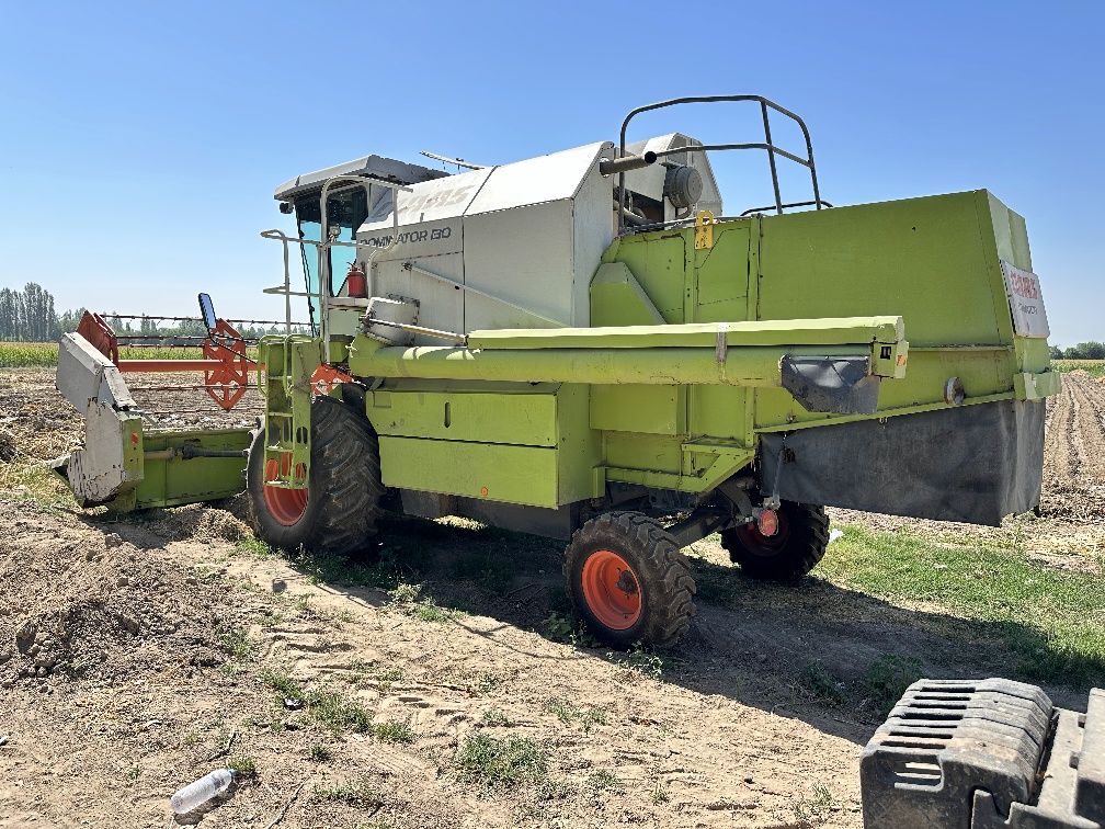 Claas dominator 130
