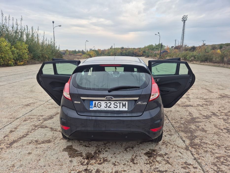 Vând Ford Fiesta ST