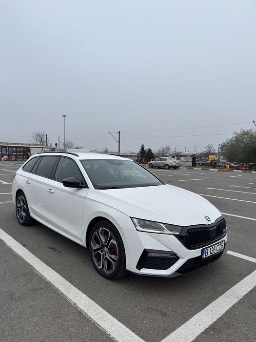 Skoda Octavia RS iV Combi - 245 CP - Full Unicat - Istoric Service