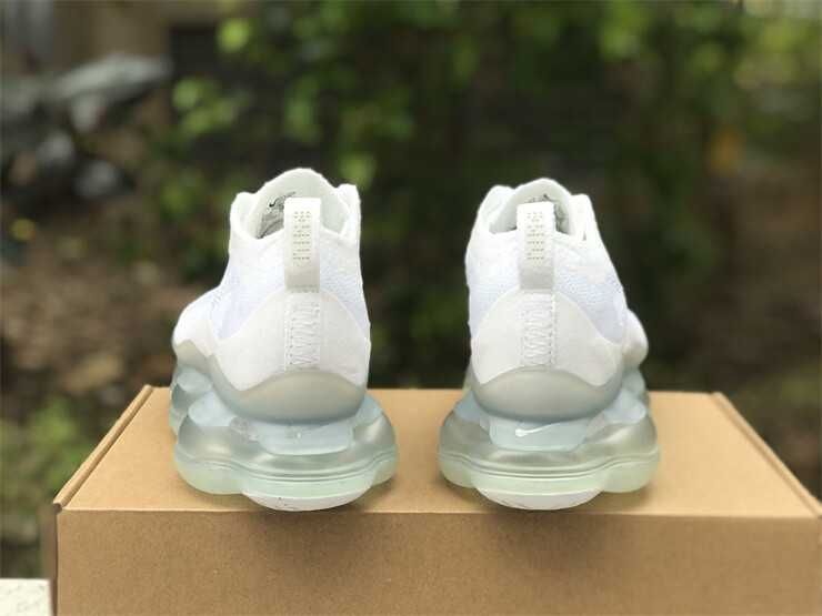 НАЛИЧНИ! Унисекс Маратонки Nike Air Max Scorpion Flyknit - White