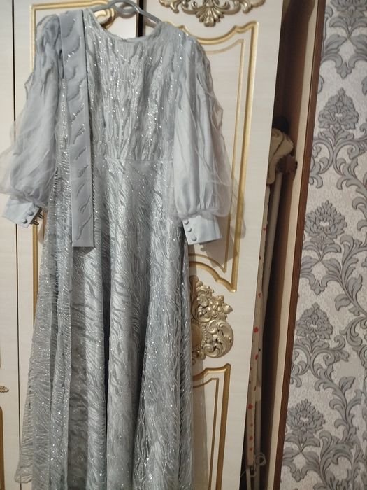 Vecherni koʻylak holati yengi