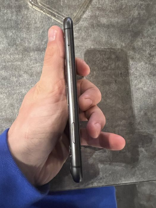 Iphone 11 128gb negru