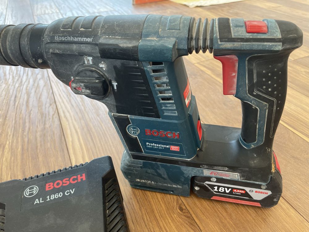 Перфоратор и къртач bosch 18v + зарядно и батерия 4а