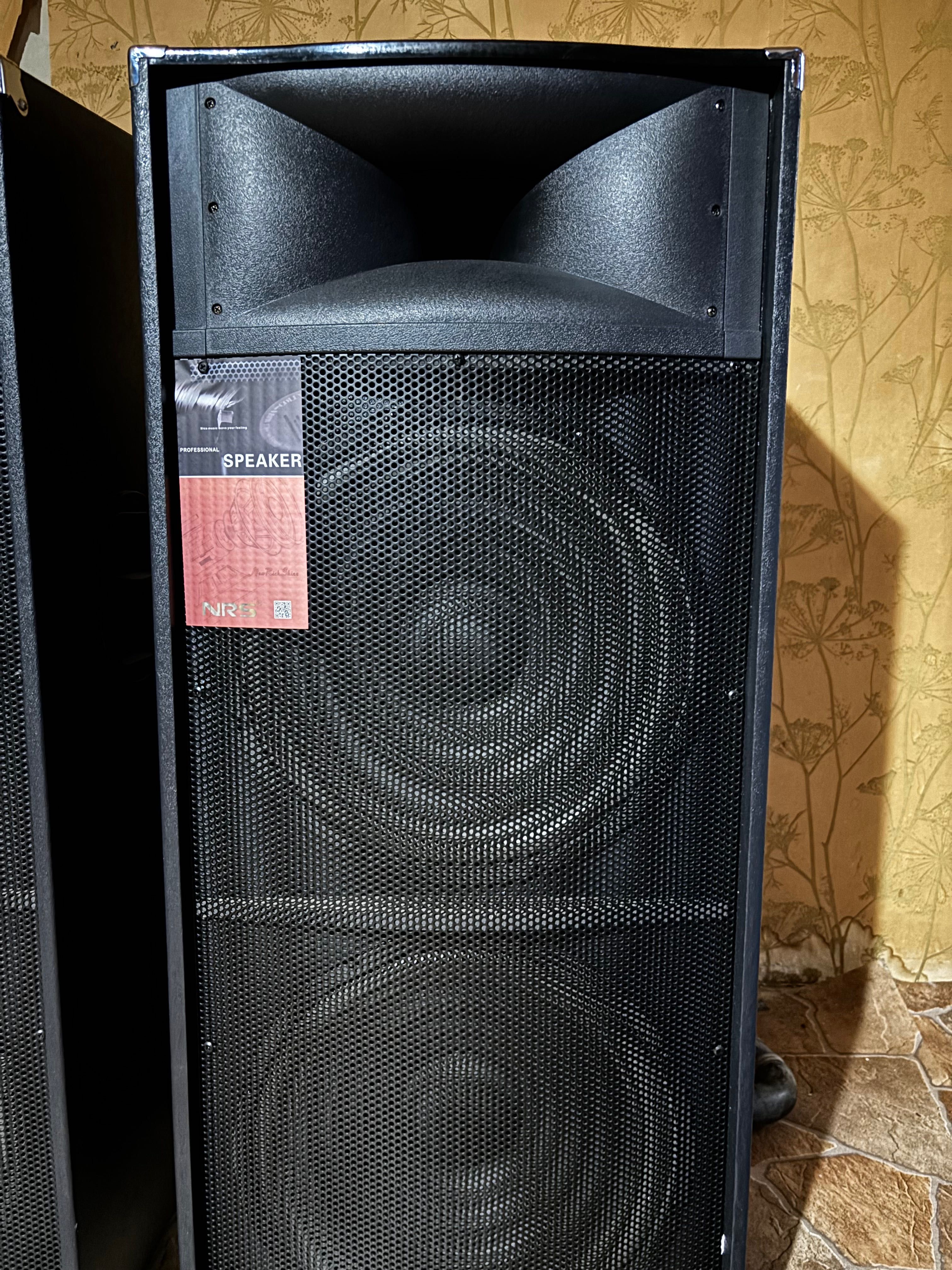 Профисионален комплект audio speakers NRS