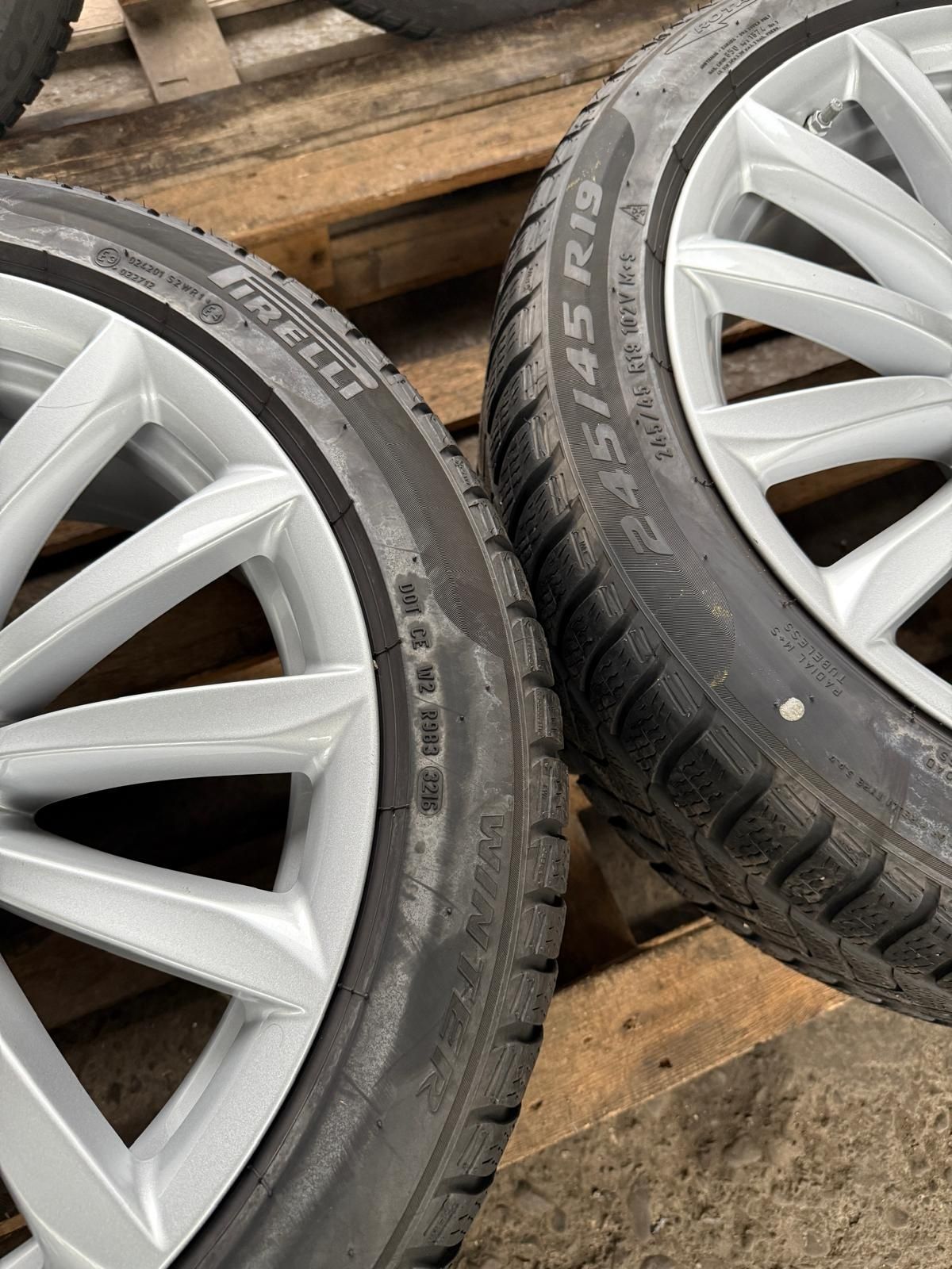 Jante originale BMW seria 7 G11 G12 style 620 cu anvelope 245/45 R19