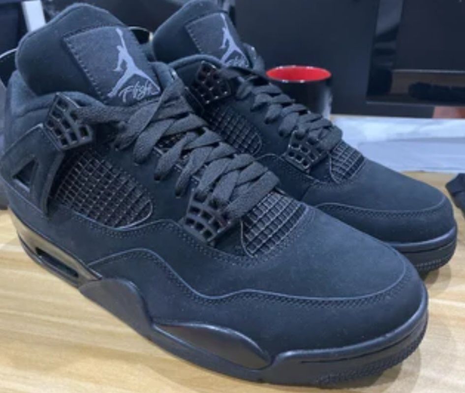 Jordan 4 black cat