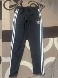 pantaloni adidas sst Xl fit M/L