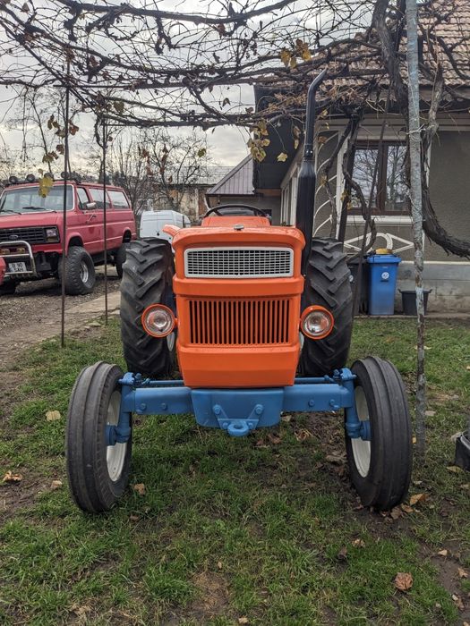 Tractor Fiat 550