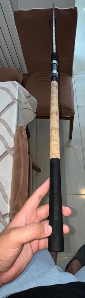 Lanseta Team Feeder Power Fighter 3,6 m+ Mulineta Team Feeder Pro 6000