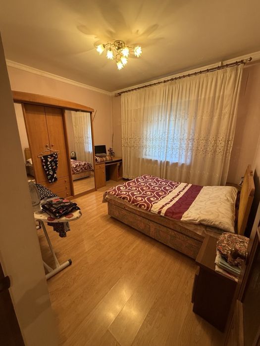 Срочно продается 4х комн. квартира Мега Планет