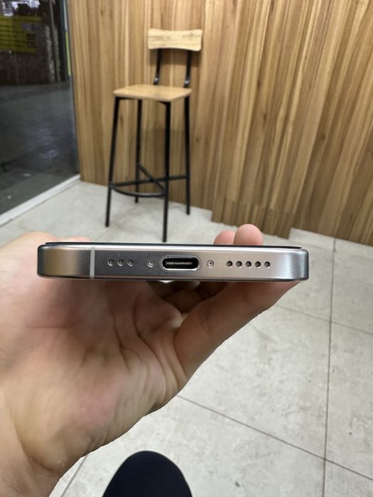 iphone 16 pro white 128 gb 97 %