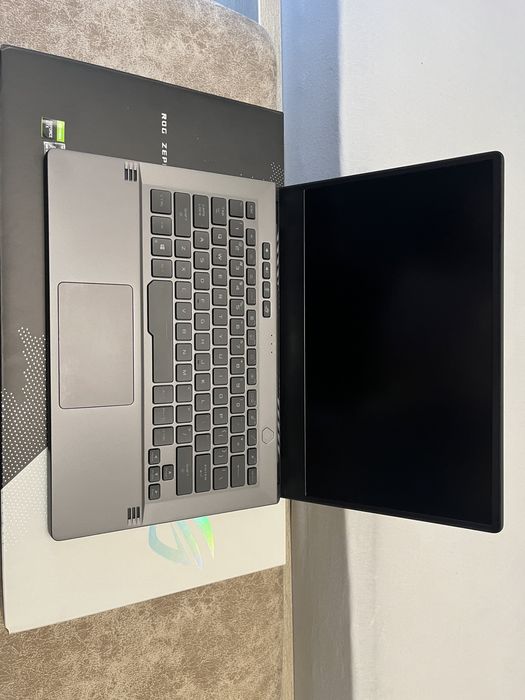 Laptop ASUS ROG Zephyrus G14 / Ryzen 7 / GTX 1650