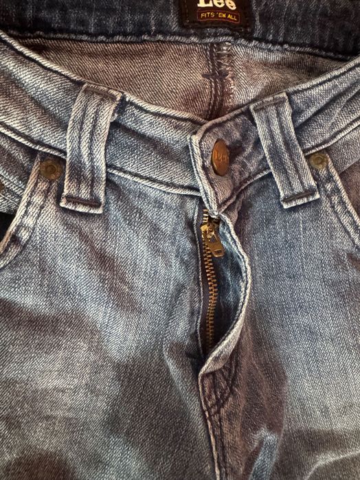 Vând jeans Lee, S, 70 lei