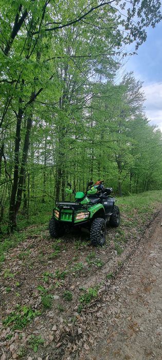 Atv de vinzare arctic cat