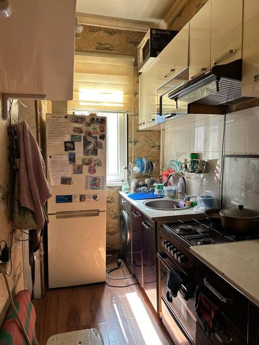 Продаётся трёх комнатный дом на Карасу 5 улица Авайхон