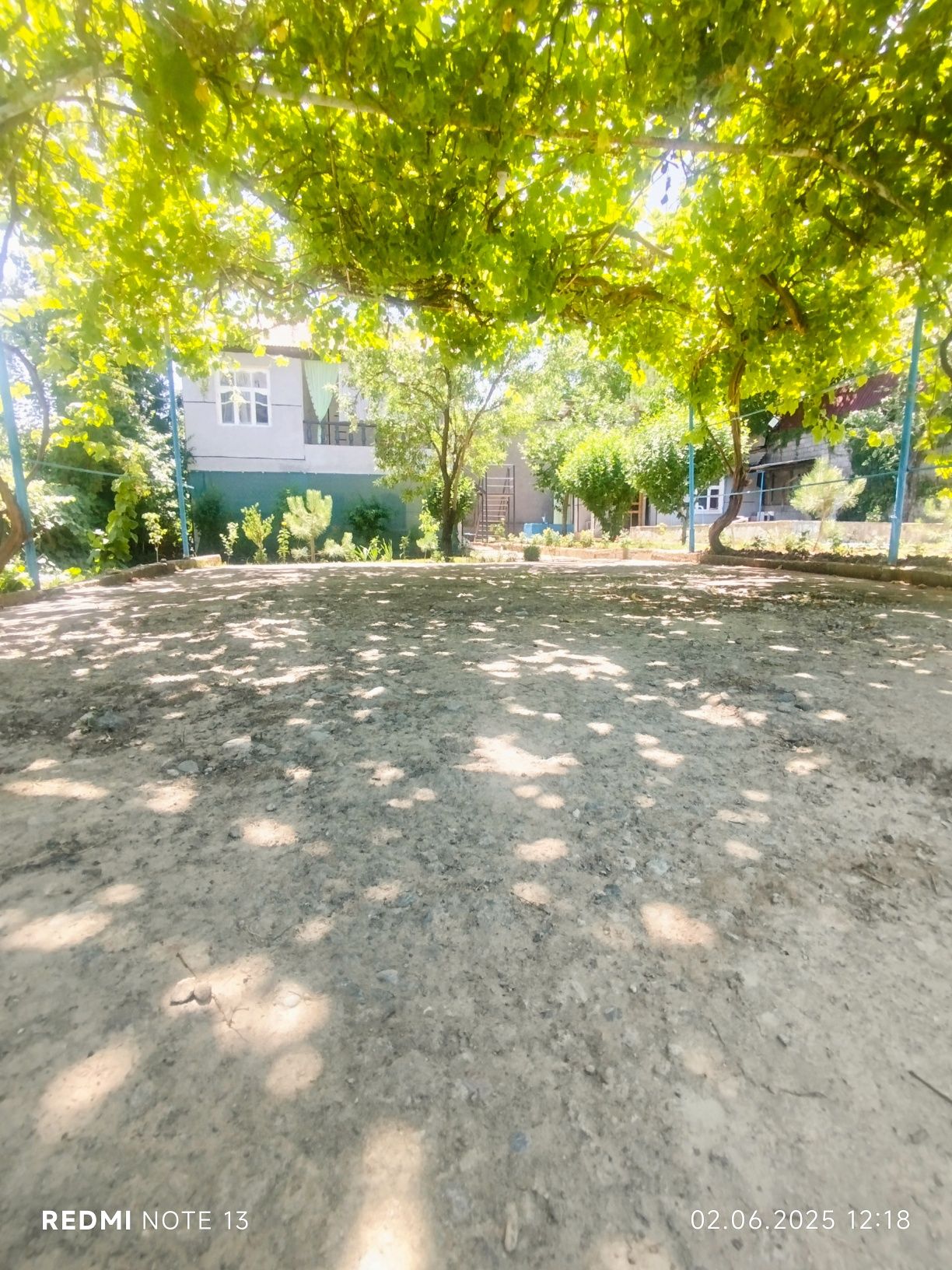Dacha  arendaga beriladi