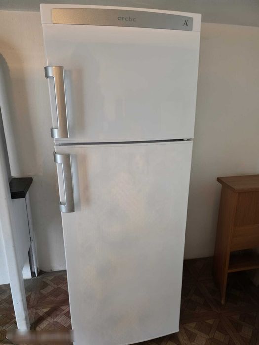 Vând combină frigorifică