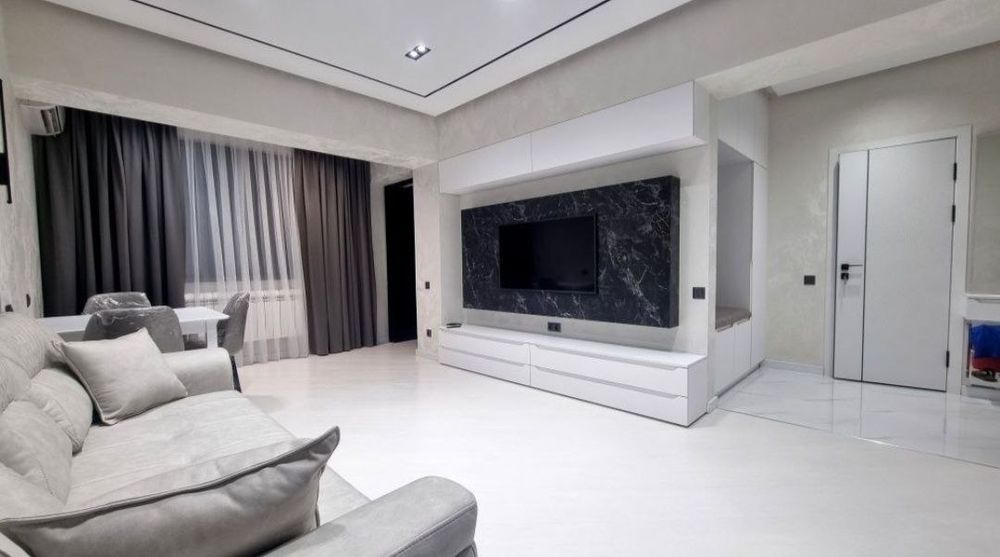 Аренда квартиры ЦУМ 2 ком