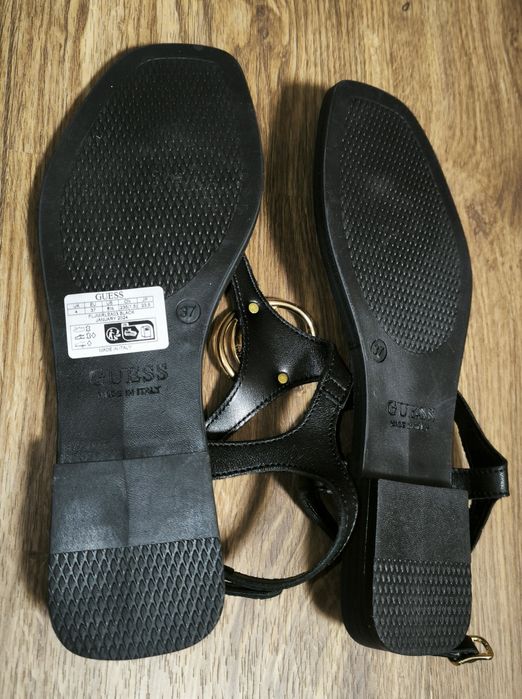 Дамски сандали Guess, р-р 37, оригинални