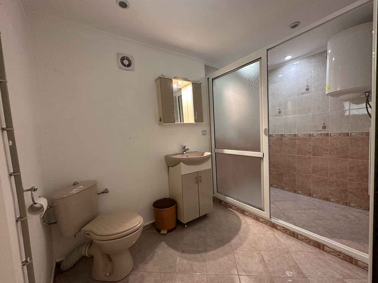 Продава се Къща в Горна Оряховица - 210 кв.м за 739 €/кв.м - Снимка #10