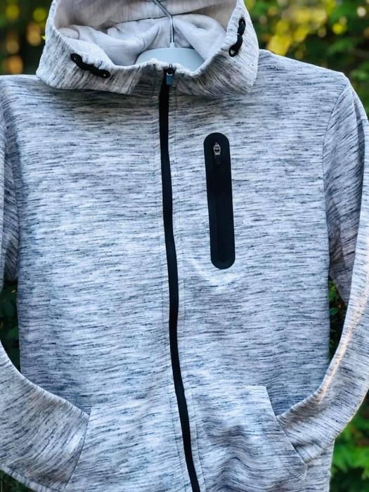 Hanorac bluza trening -marimea 8-9 ani,gluga,nu geaca Adidas,Nike