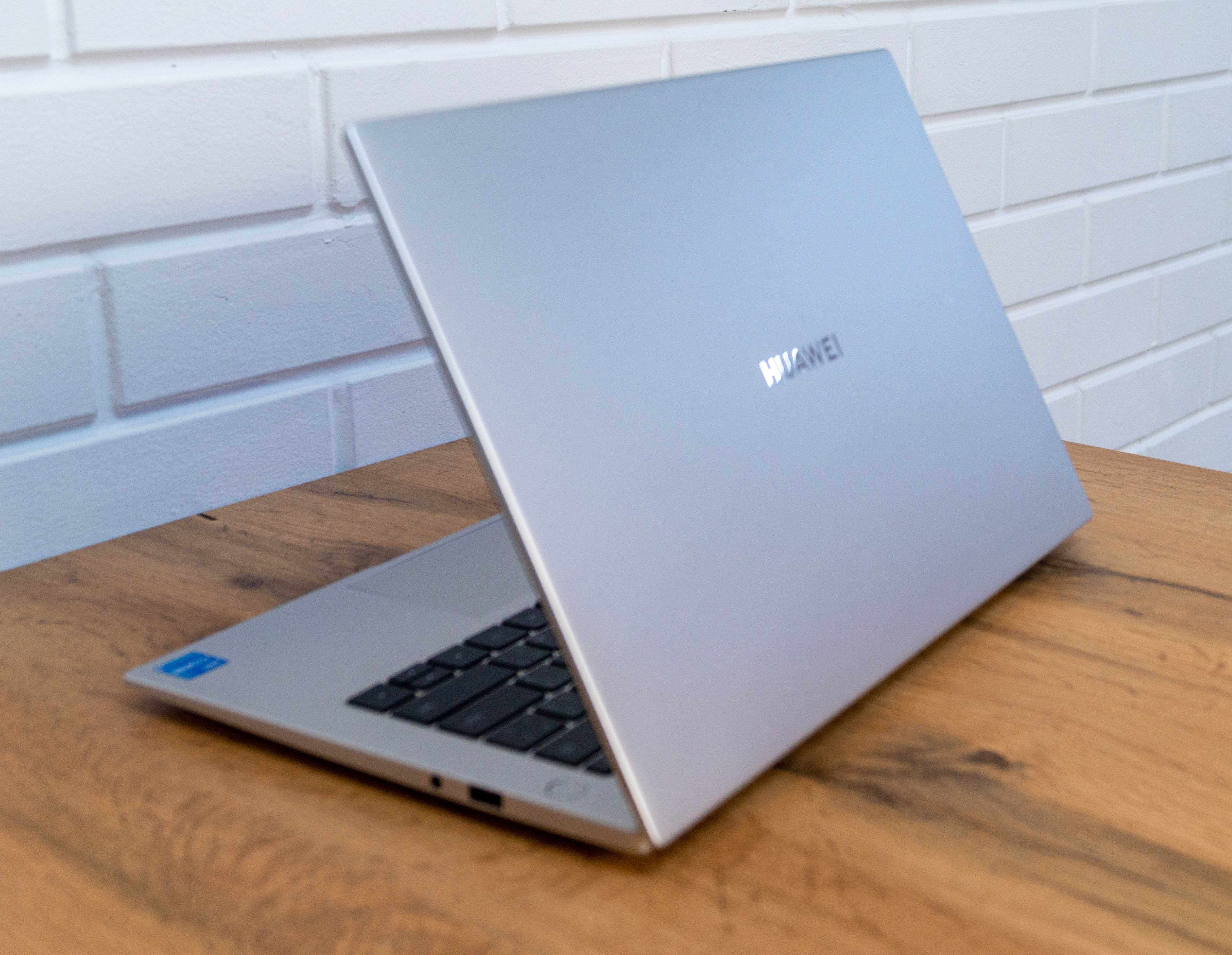 Huawei Matebook D14|Core i5-12450H|UHD Graphics|SSD M2 512 GB|Red Geek