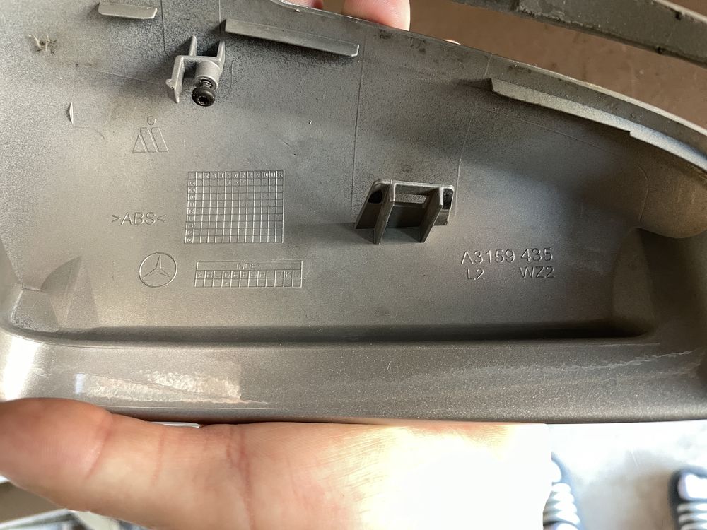 W204 w212 Капак Коруба за огледало ляво